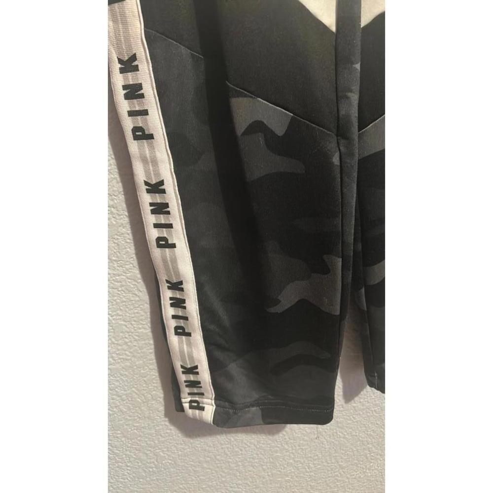 Victoria Secret Pink Military Pants - Picture 2 of 8